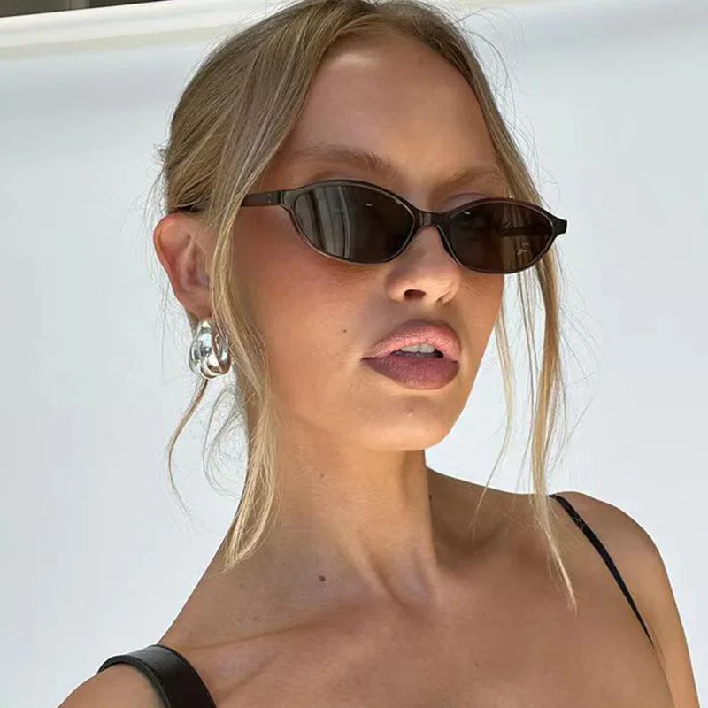 Sunglasses Cat Eye - Солнцезащитные очки в овальной оправе в
