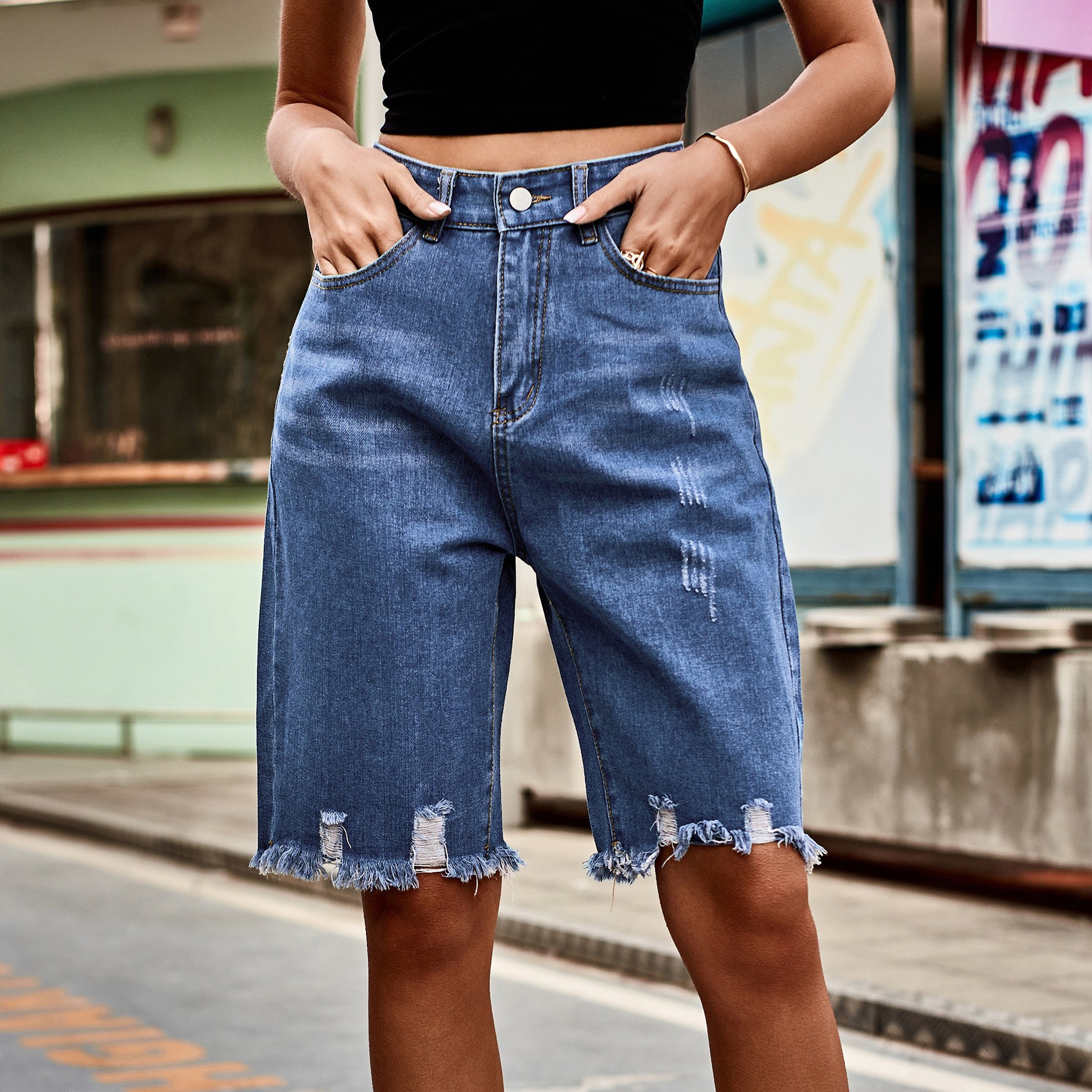 Shorts Denim Frayed - Летние женские джинсовые шорты с эффектом