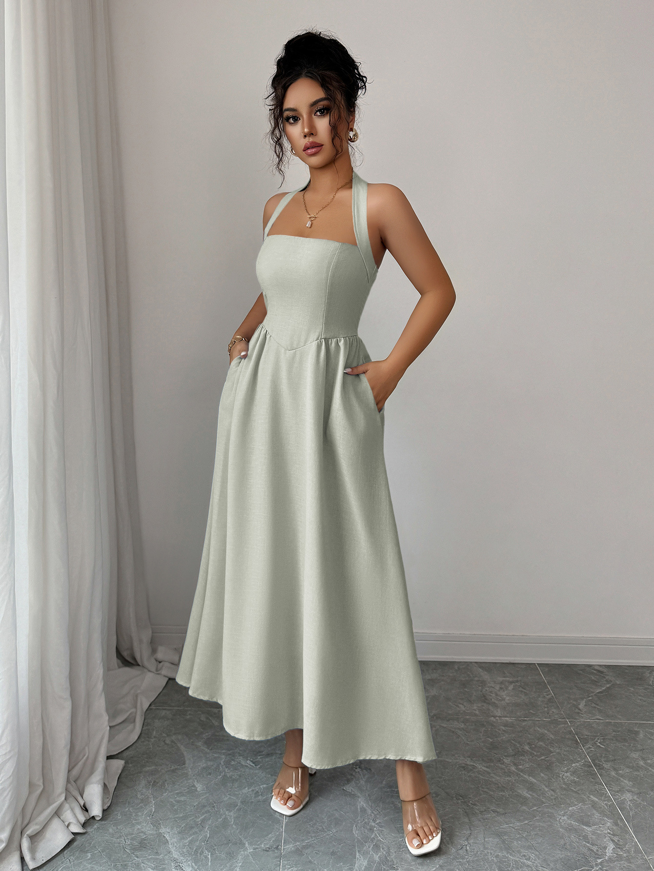 Женское платье макси с вырезом – обзор и цена Maxi Dress Halter