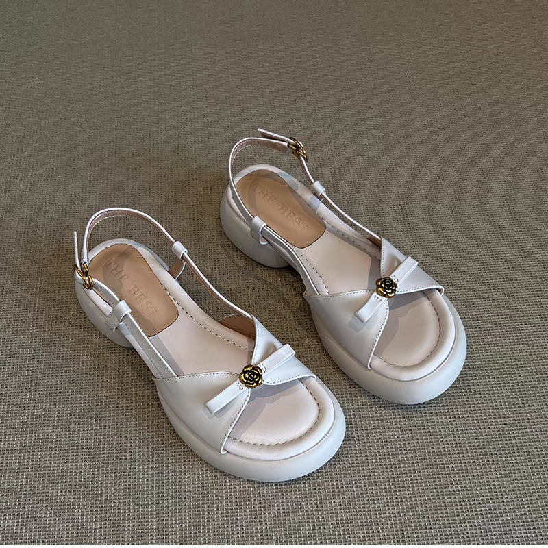 Новые модные босоножки на реме – обзор и цена Sandal Strappy Heeled