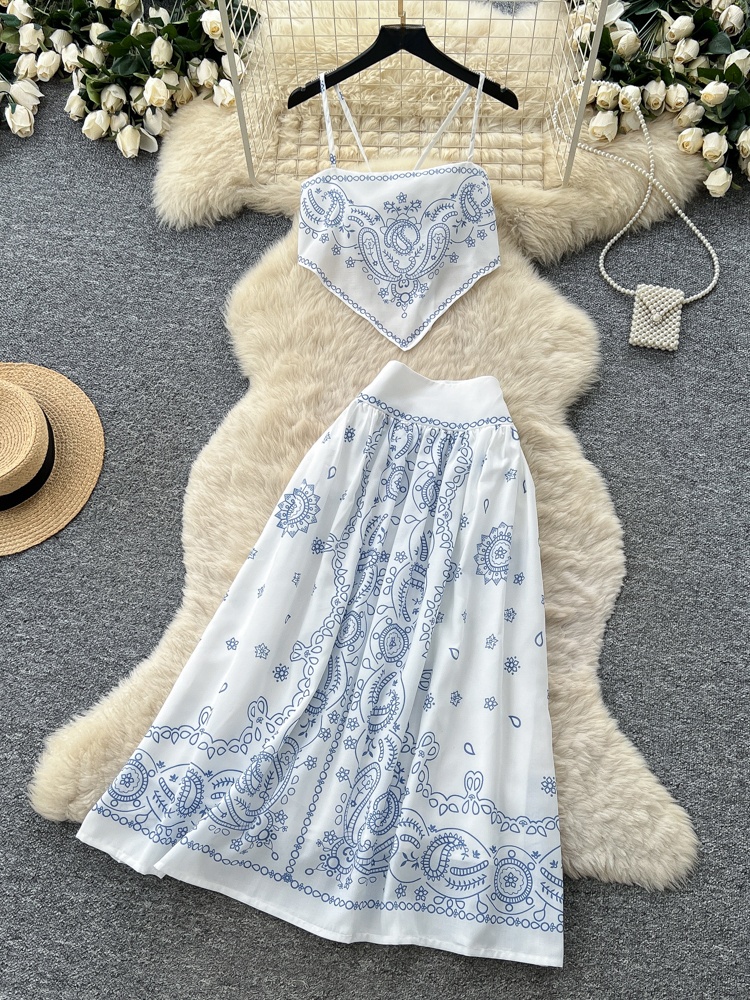 Летний комплект из двух предме – обзор и цена Maxi Dress Halter