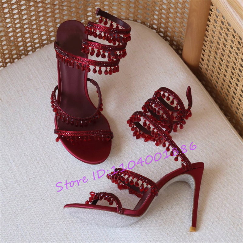 Сандалии с ремешками на щиколо – обзор и цена Sandal Strappy Heeled