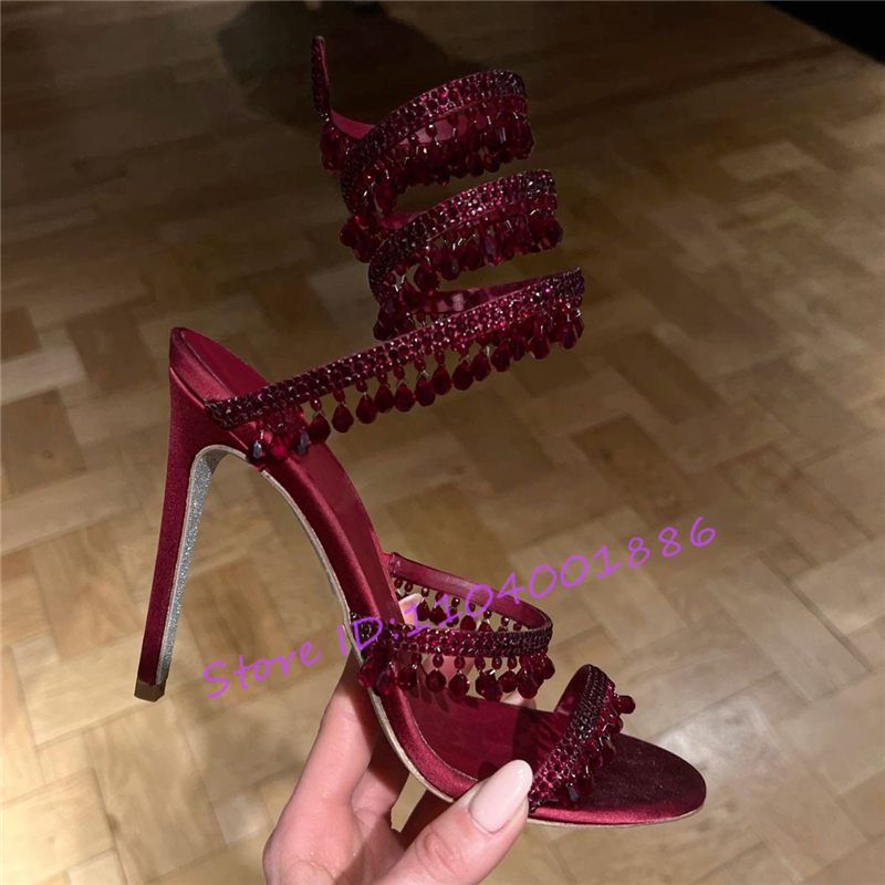 Сандалии с ремешками на щиколо – обзор и цена Sandal Strappy Heeled
