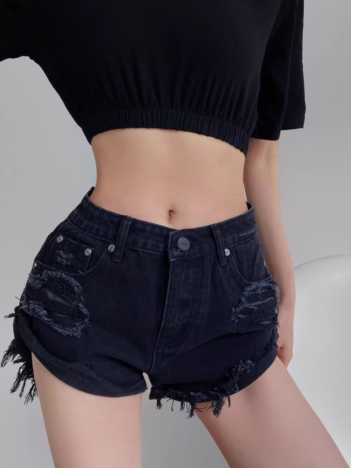 Женские джинсовые шорты с низк – обзор и цена Shorts Denim Frayed