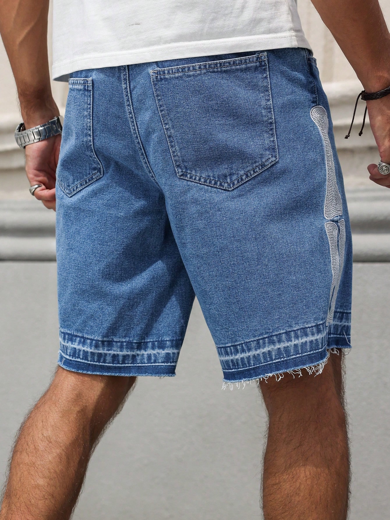 Мужские джинсовые шорты с выши – обзор и цена Shorts Denim Frayed